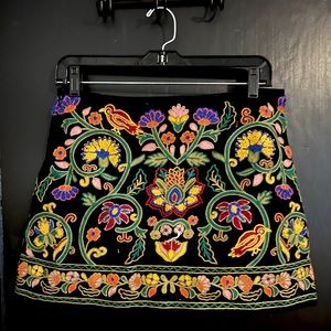 Zara embroidered floral skirt mini